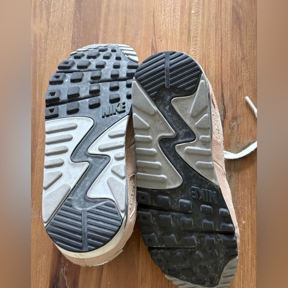 Nike Air Max 90​​ - Picture 5 of 5